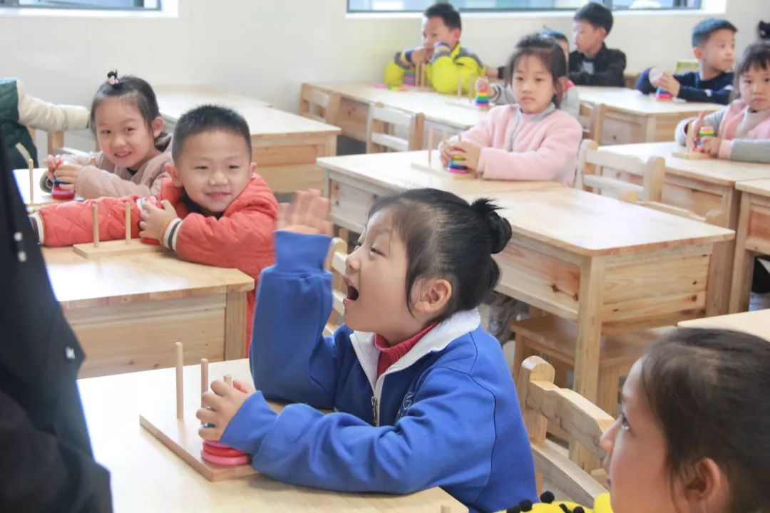 玩法游戏汉诺塔攻略_汉诺塔游戏玩法_玩法游戏汉诺塔怎么玩